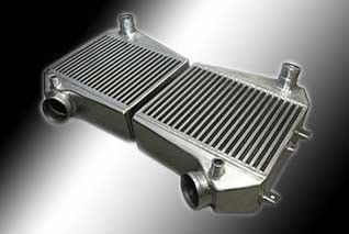कॉम्पैक्ट आंतरिक Finned consturction brazed प्लेट एल्यूमिनियम रेडिएटर